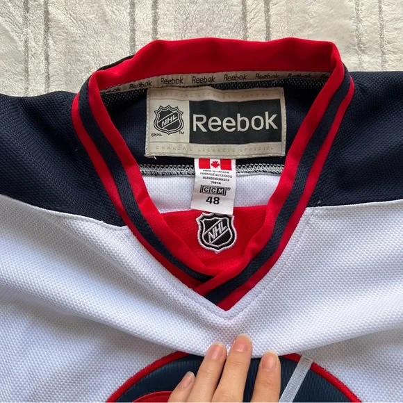 Dustin Byfuglien Winnipeg Jets Heritage Classic Jersey White Size Large - Picture 2 of 7